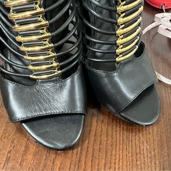 VINCE CAMUTO REESE black nappa leather gladiator high 4” sandals ins Size 7 NIB - Picture 13 of 16